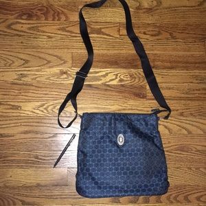 Cross body Baggallini purse/bag.